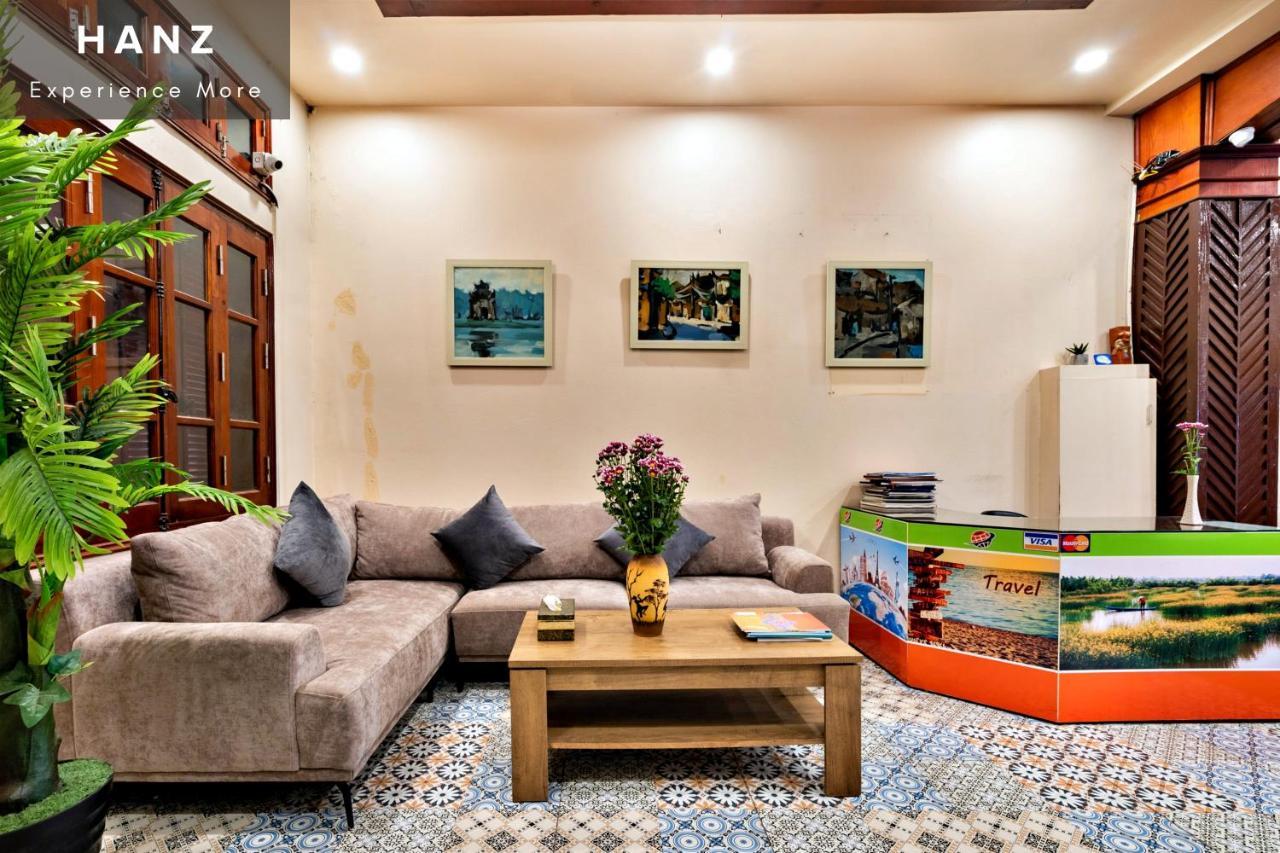 Hanz Lakeview Hotel Hanoi Esterno foto